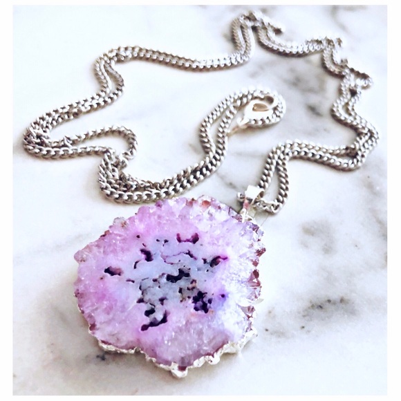 Whimsy Avenue Jewelry Jewelry - Pink Quartz Necklace